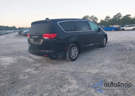 2023 Chrysler Voyager Lx z USA, uszkodzony, nr VIN 2C4RC1CG0PR529817